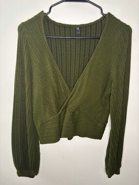 Olive Green Top Zaful Size L Cropped